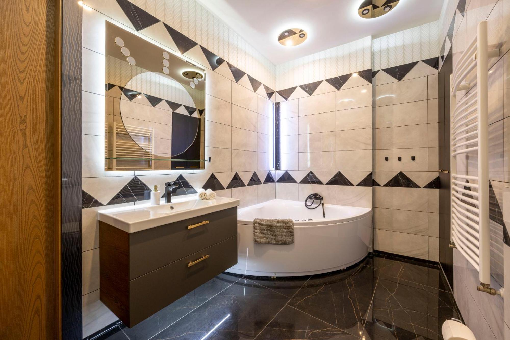 Luxury Royal By Prestige Homes דירה *