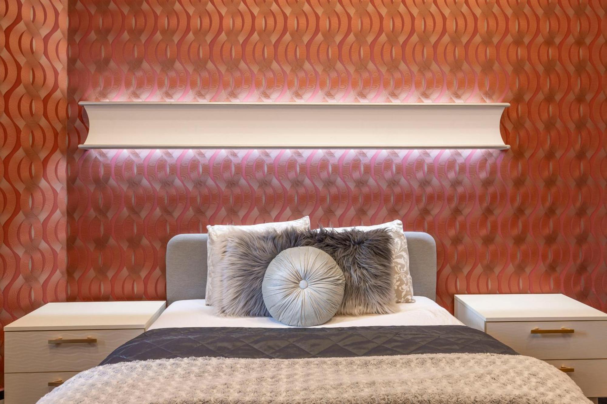 Luxury Royal By Prestige Homes דירה