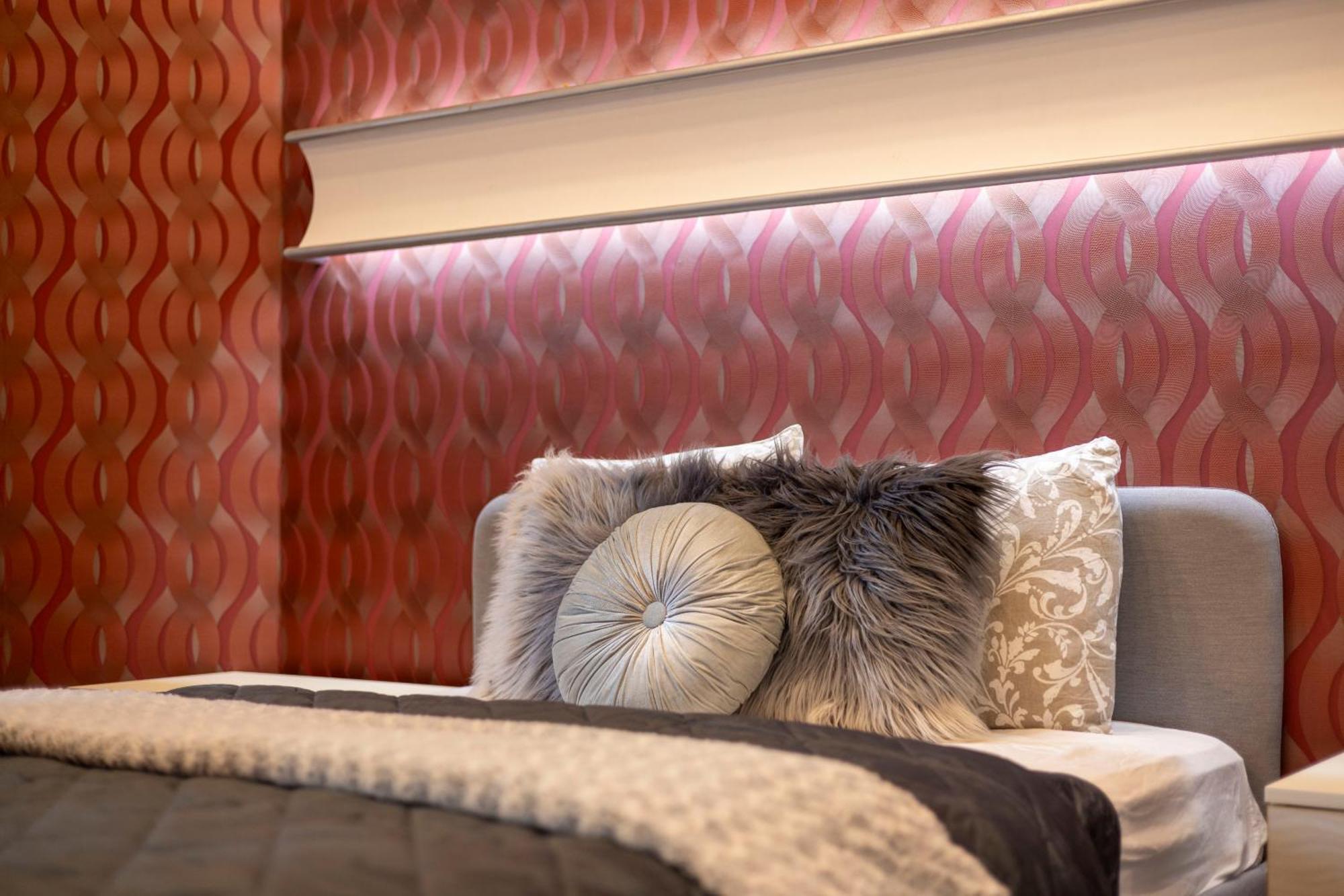 Luxury Royal By Prestige Homes דירה בודפשט